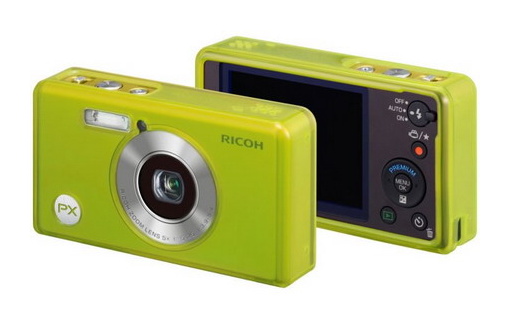 Odolný kompakt Ricoh PX