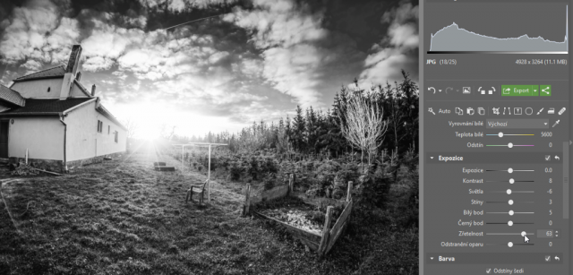 Jak na černobílou fotografii: finální doladění pomocí nástrojů Expozice.