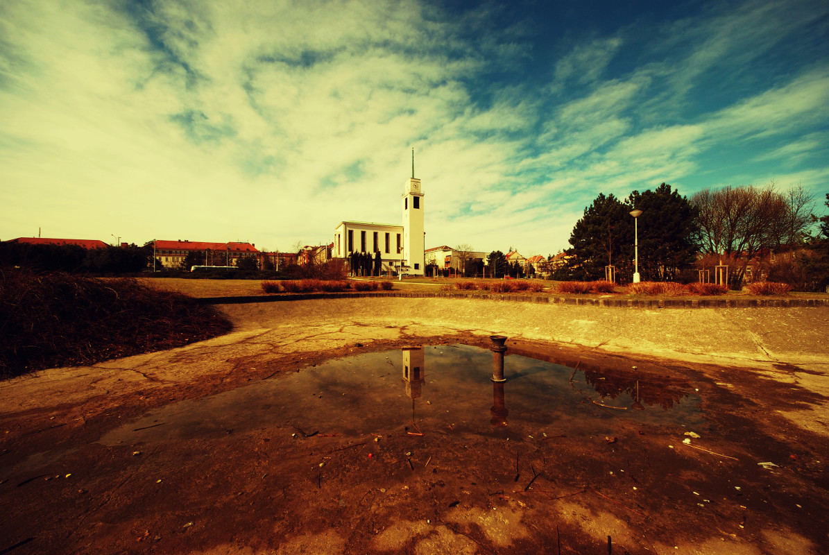 Kombinace efektů Cross process 2 a Red hell.