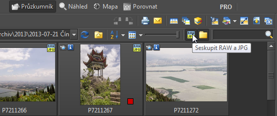 Seskupení snímků RAW a JPEG. Všimněte si, že i u náhledů na jednotlivé snímky přibyla ikonka RAW/JPG, která značí spárované snímky různých formátů.