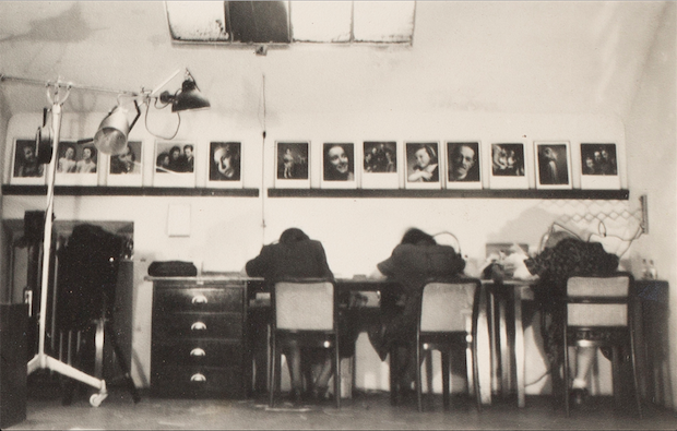 Fotografie OKO, Staša Fleischmannová, Olga Housková, 1942