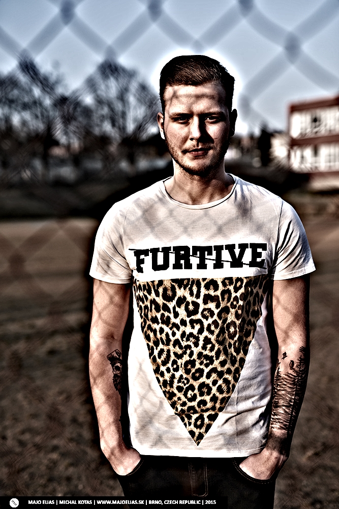 Fotografie jsou extrémně přeostřené