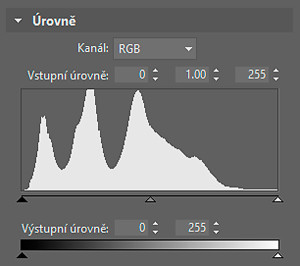 Histogram je neodmyslitelným pomocníkem pro ruční úpravu úrovní fotografie.jpg