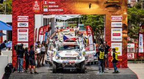 Focení Rallye Dakar: čekání, prach a peníze