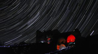 Ovládněte focení pohybu hvězd. 5 tipů, jak fotit star trails