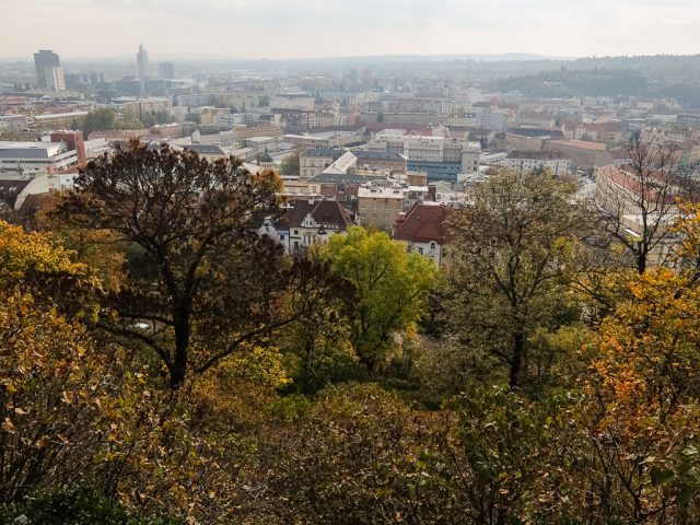 Záběr z kompaktu.