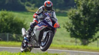 Jak fotit motocyklové závody