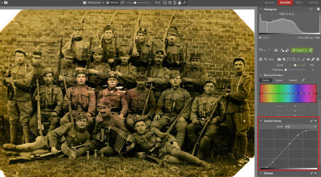 Jak upravit staré fotografie: zvýšení kontrastu.