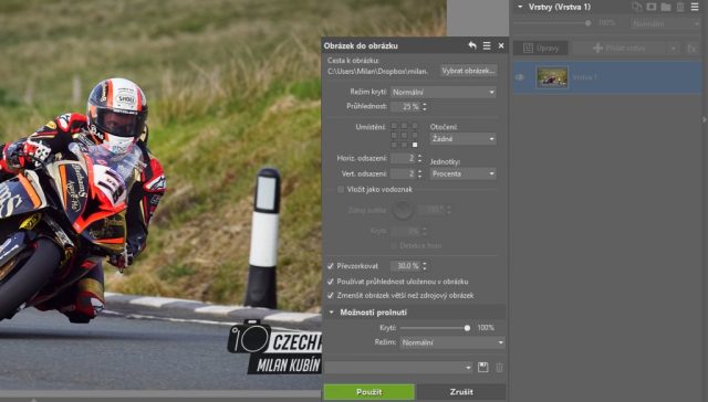 Jak upravit fotky z motocyklových závodů: přidání vodoznaku.