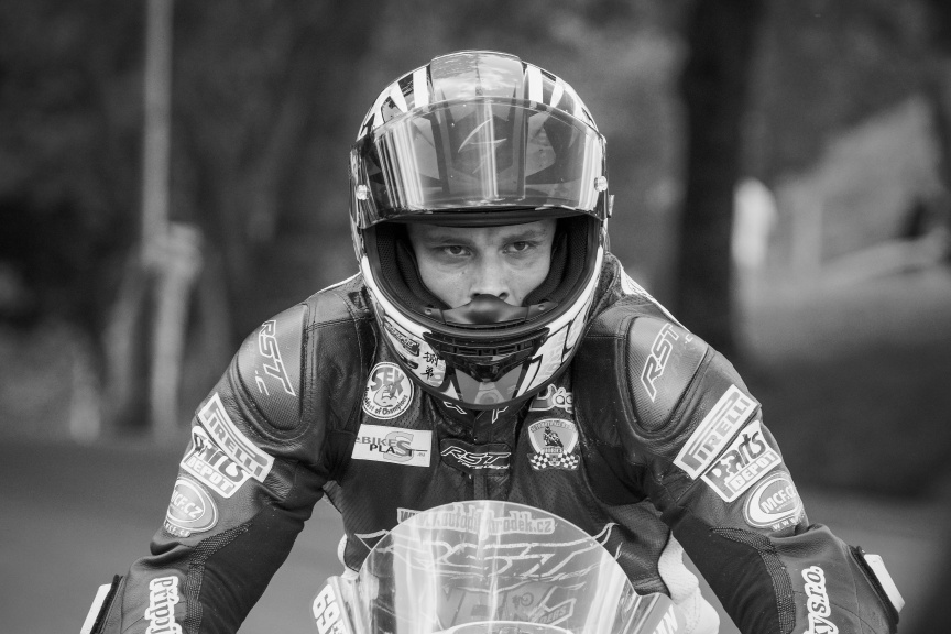 Milan Kubín: motozávody nefotím kvůli adrenalinu, hlavní je zachytit energii