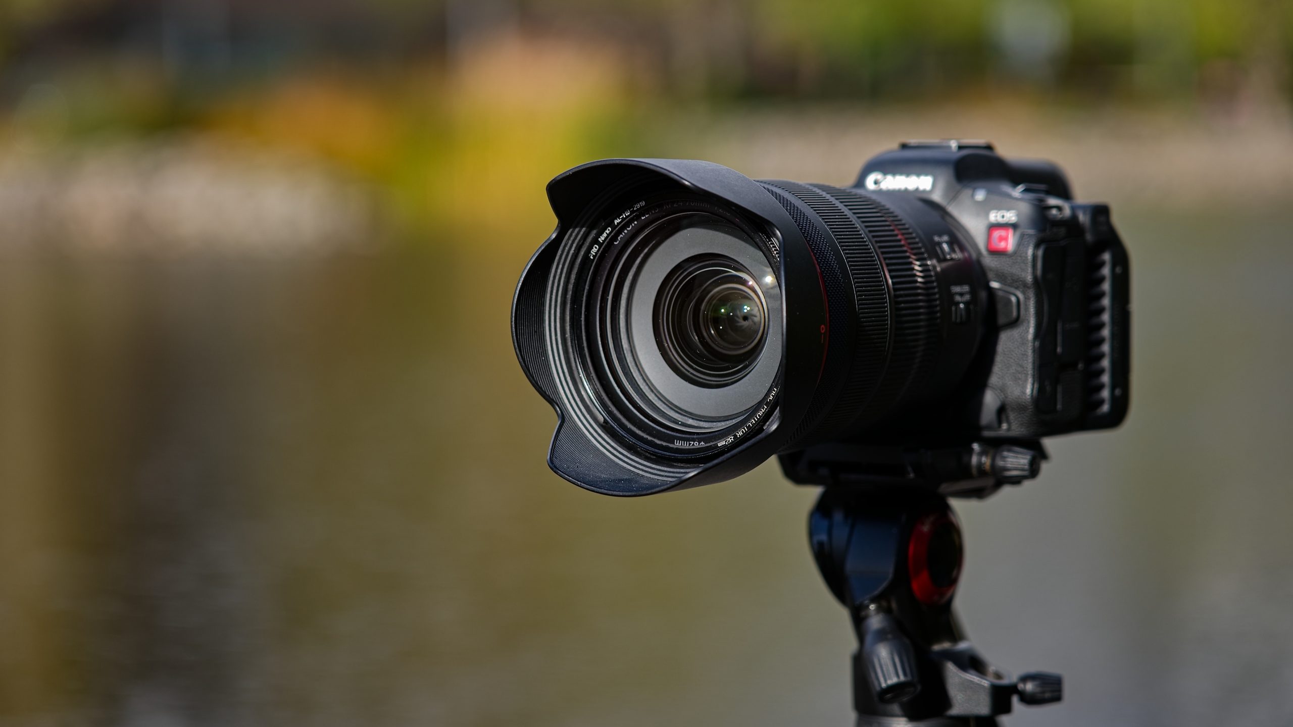 Canon R5 C Fotky i video v jednom těle