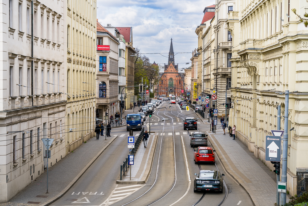 Rušivé prvky v kompozici – utlumení.